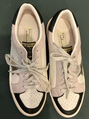 Vintage Havana Shoes with Gold Star